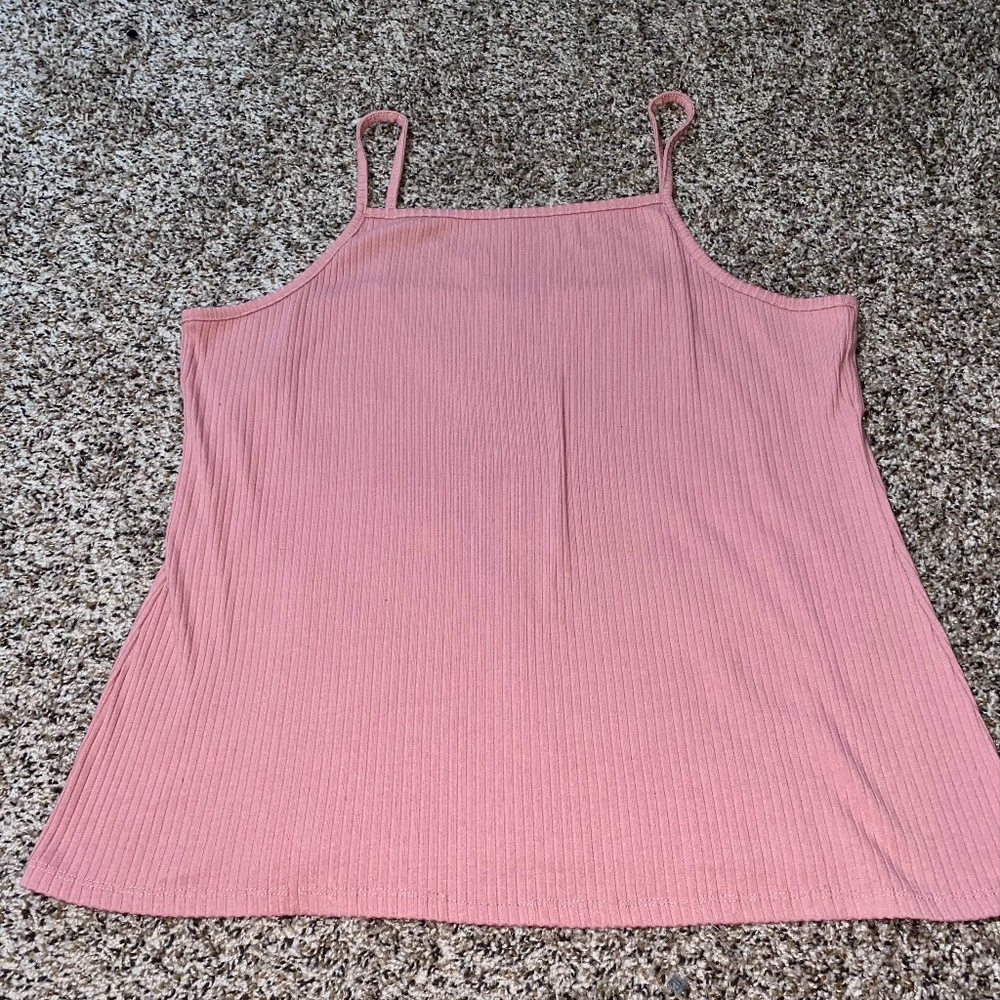 Pink Tank 💕